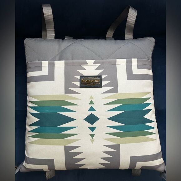 Pendleton Teal and Olive Geometric Backpack & Picnic Blanket NWOT - Picture 1 of 5